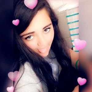 Meet your Posher, Gabriella